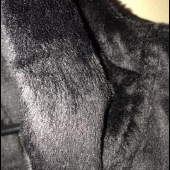 NWT - Women’s Reebok Jacket - Picture 4 of 5